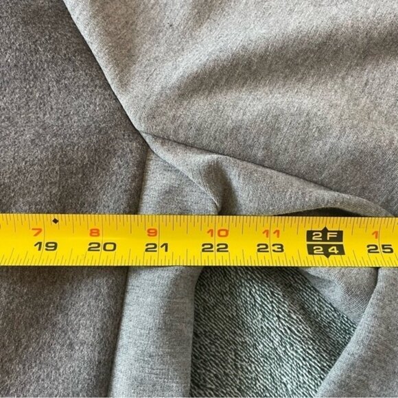 Kit and Ace Grey Full Zip Size Large - Picture 6 of 7